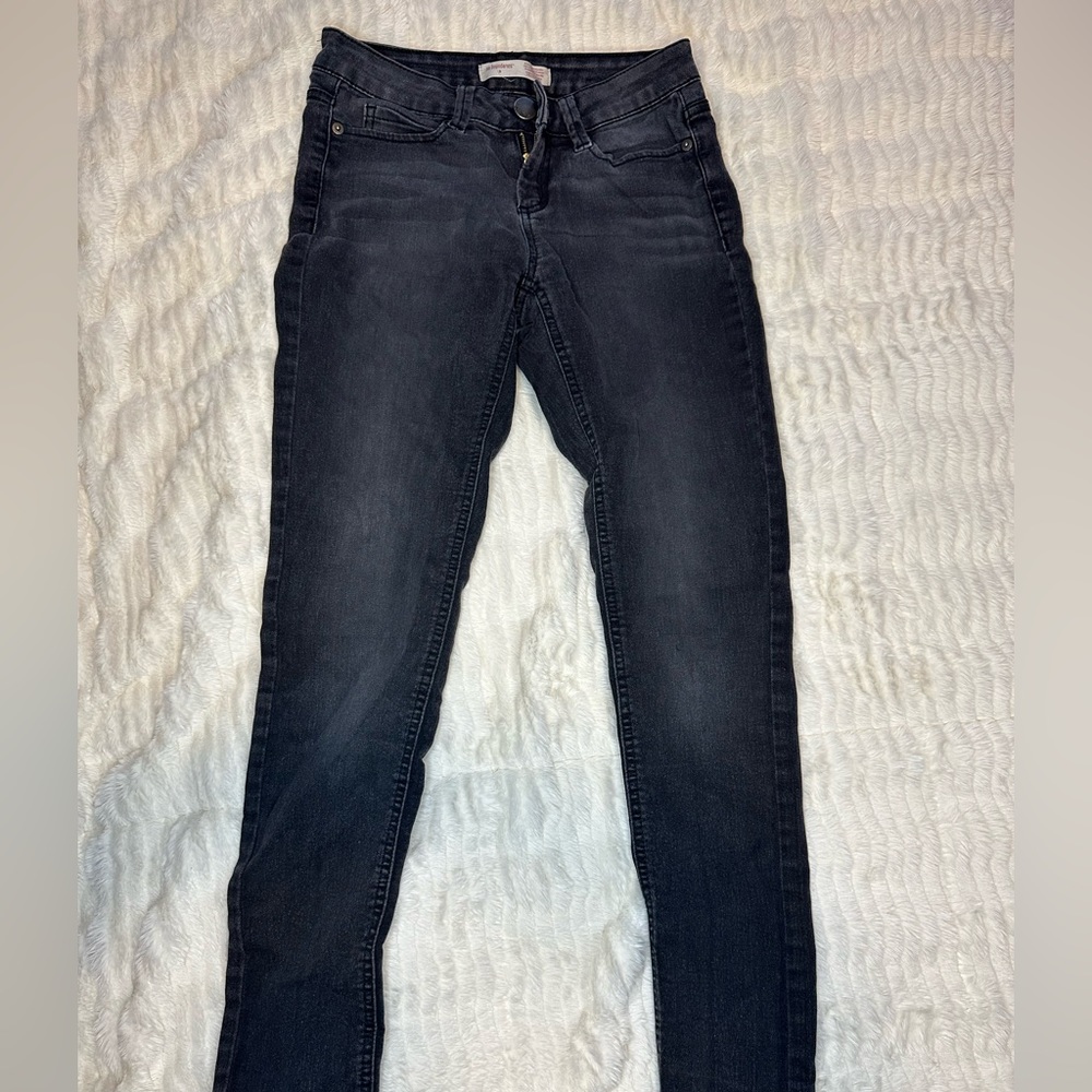 Black skinny jeans